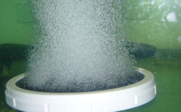 沉水风机如何适应不同污染程度的水体环境